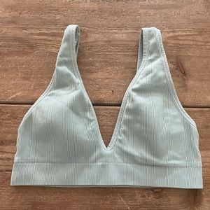 PINK Plunge Neck Sports Bra